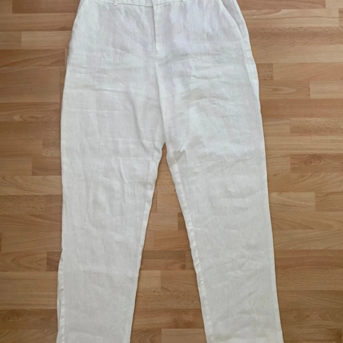 Vita linnebyxor från MNG, storlek 38