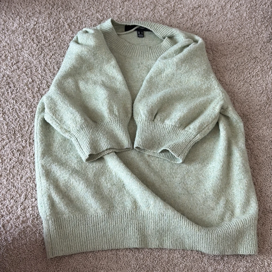 Ljusgrön stickad tröja Vero Moda