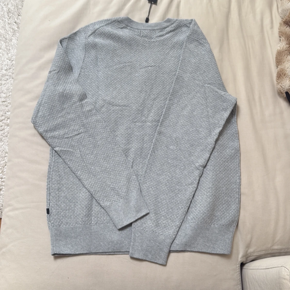 Grå tröja från J.Lindeberg L - 3
