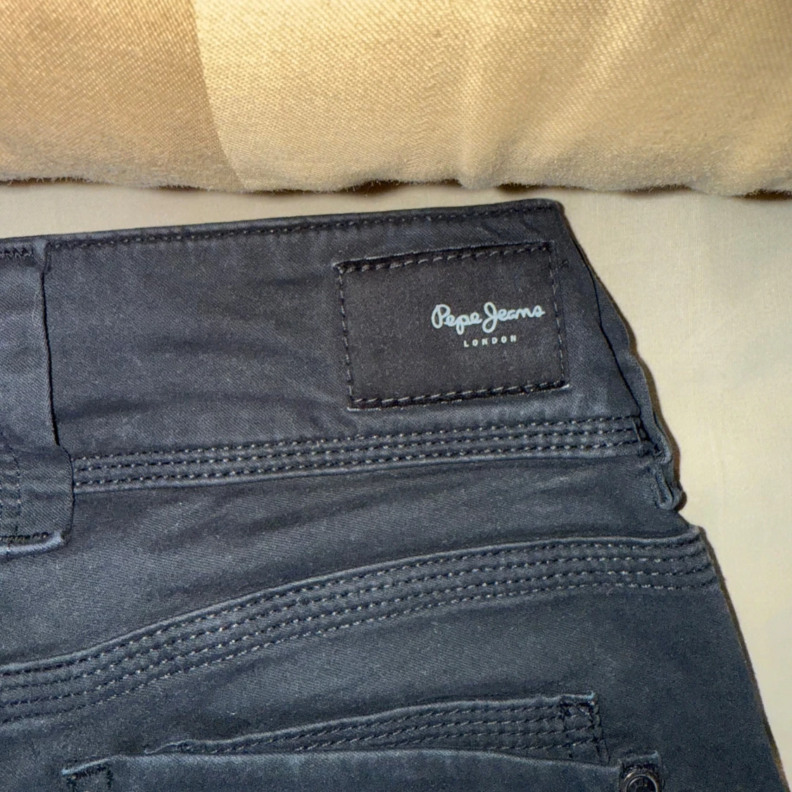 Svarta jeansbyxor från Pepe Jeans