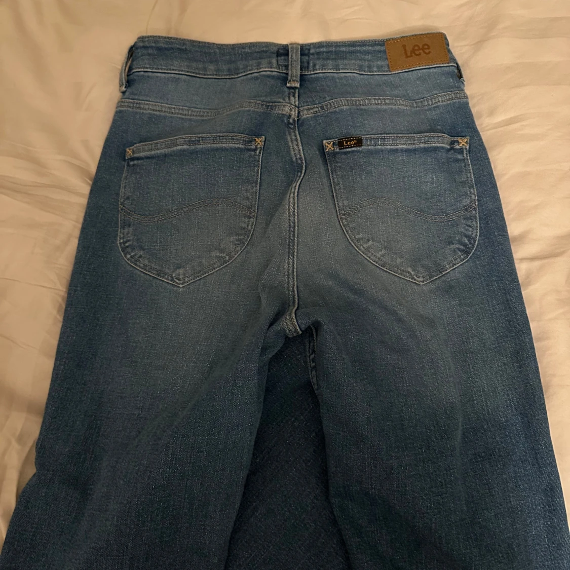 Blå jeansbyxor från Lee - 1