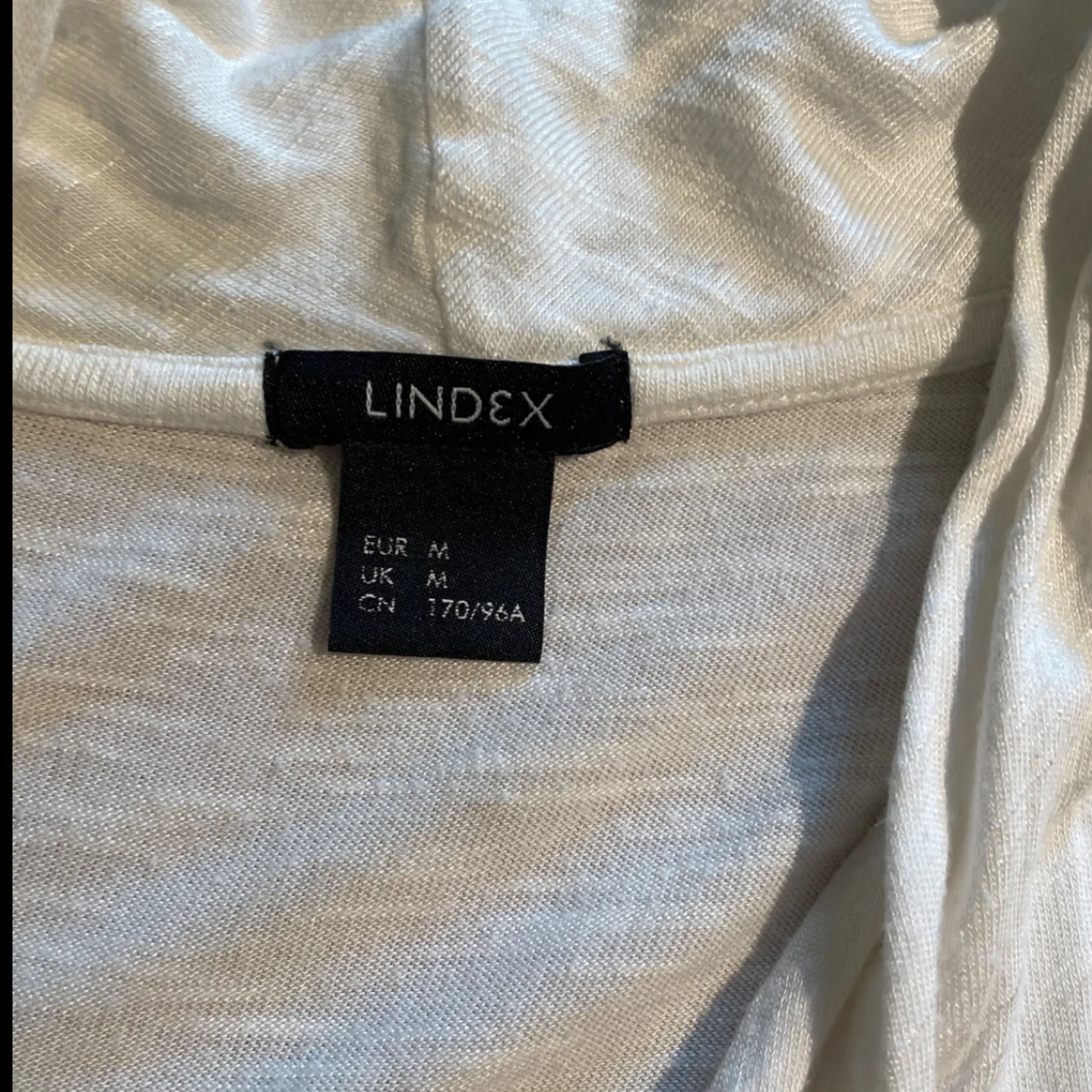 Vit långärmad kofta från Lindex - 2