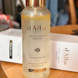 d'Alba White Truffle First Spray Serum! - d'Alba White Truffle First Spray Serum. 100 ml. Ny och oanvänd.  