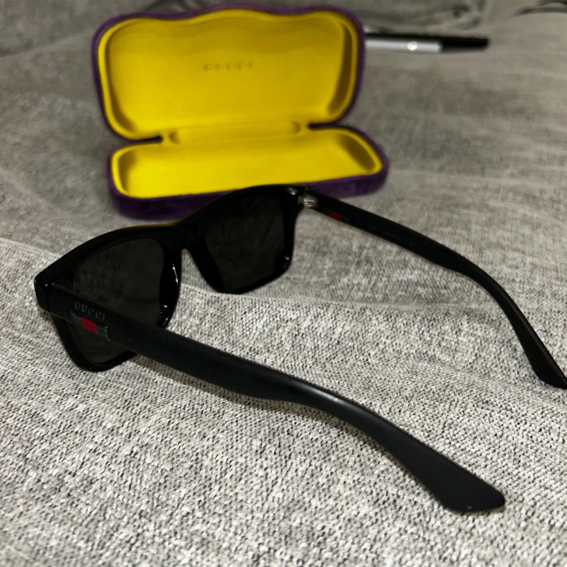 Svarta solglasögon från Gucci - 2