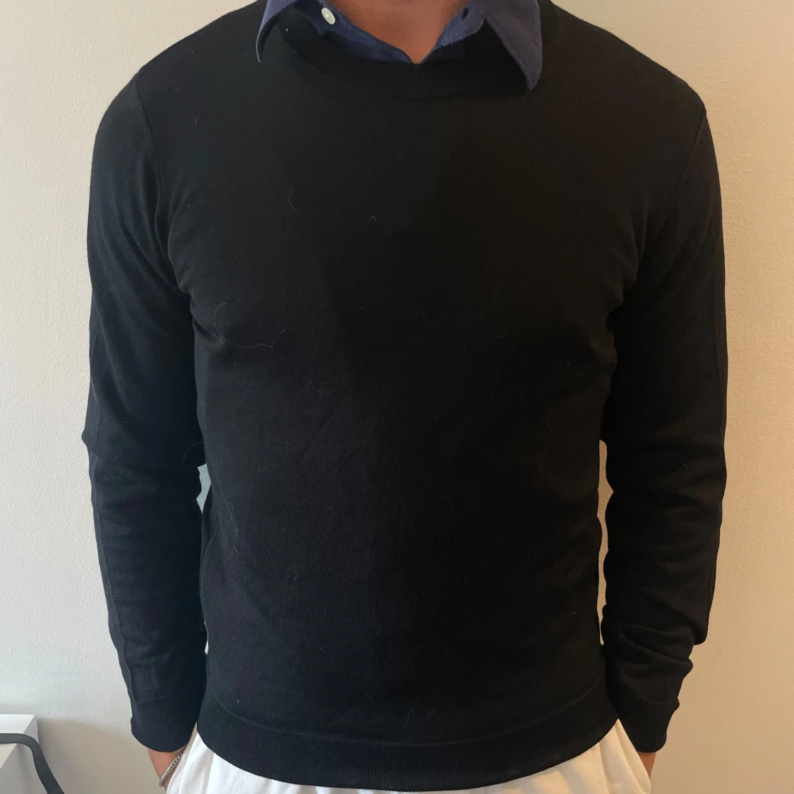 Svart tröja från Oscar Jacobson