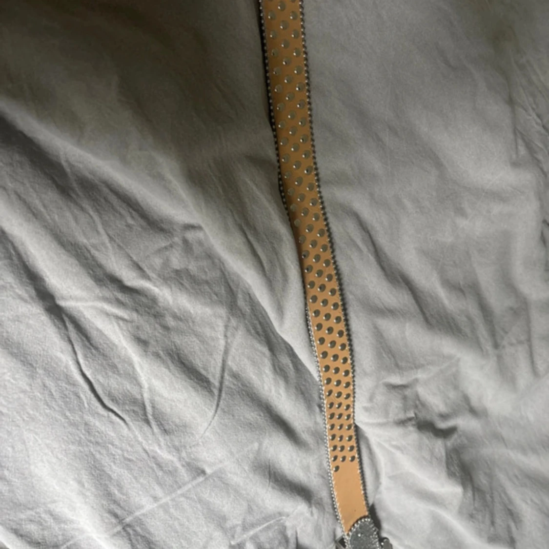 Glittrigt silverbälte med strass - 2