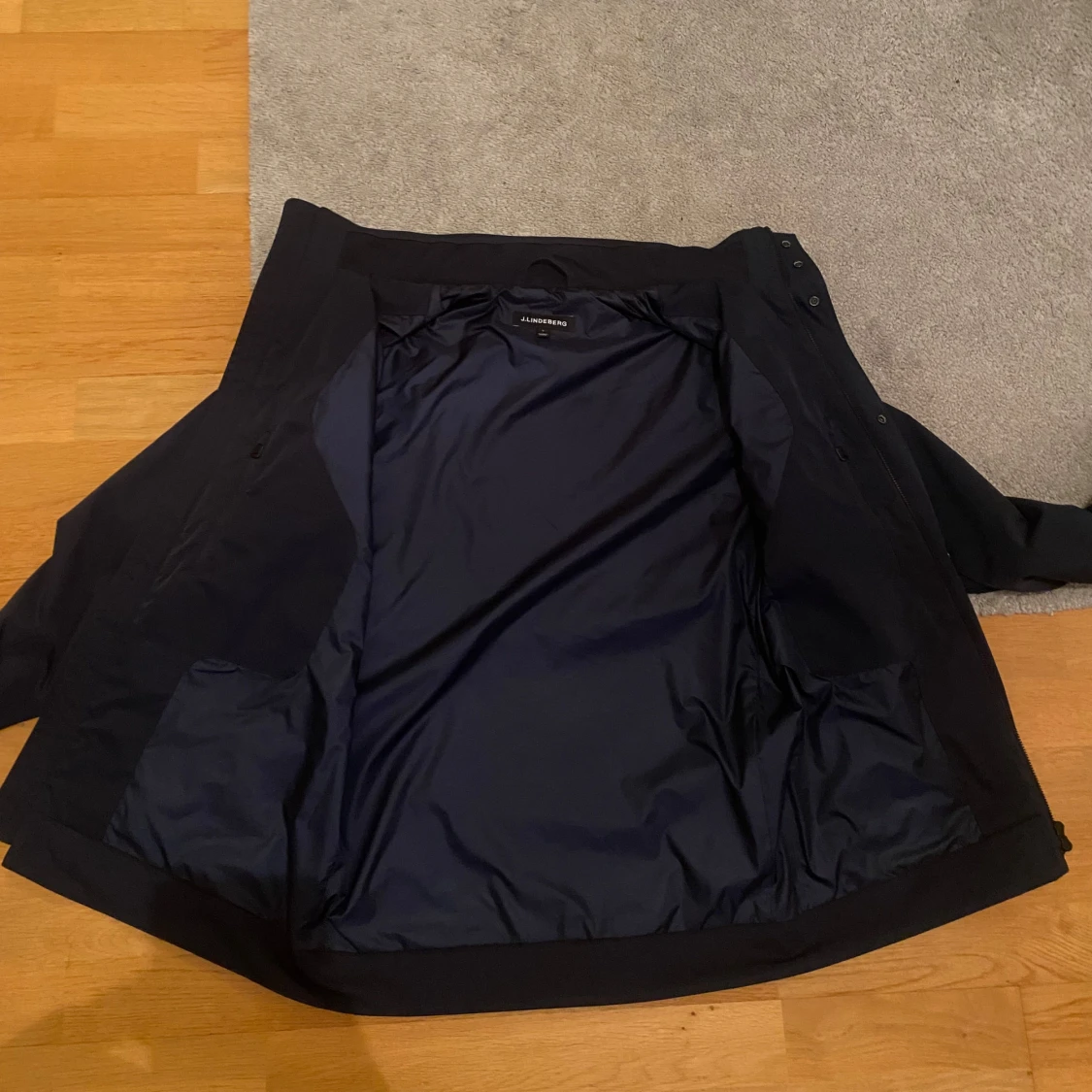 Mörkblå field jacket från J.Lindeberg - 2