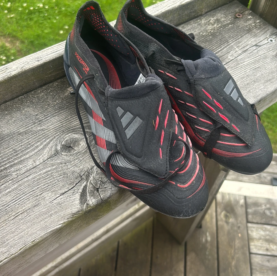 Adidas Predator fotbollsskor svart/röd - 2