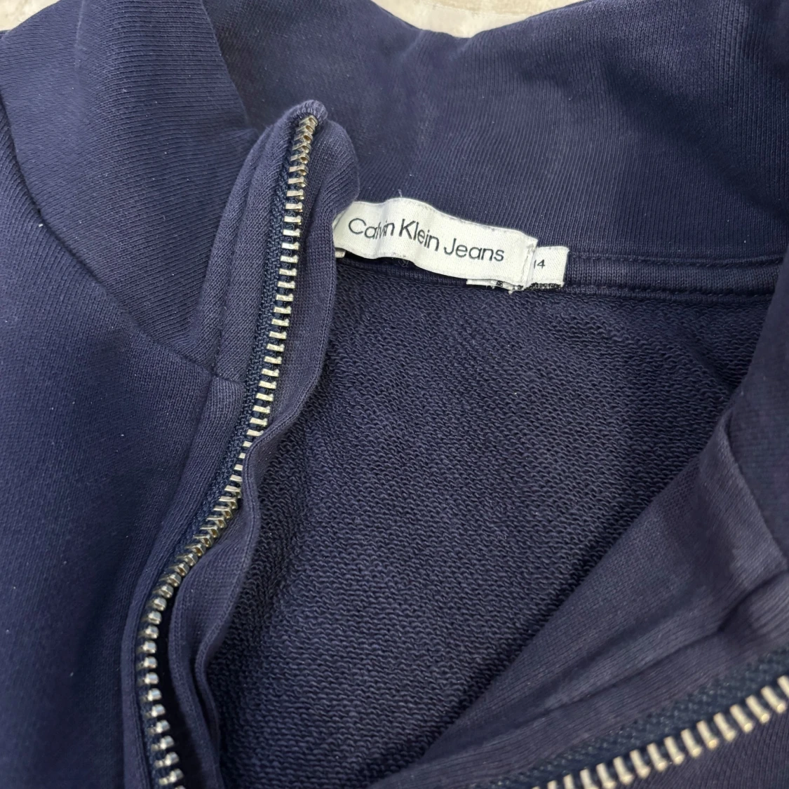 Marinblå half zip tröja Calvin Klein - 1