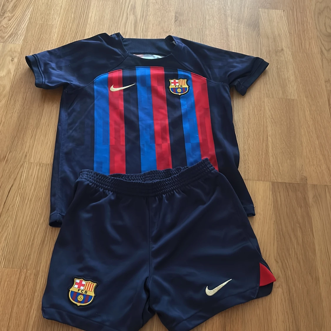 FC Barcelona Nike matchställ blå/röd