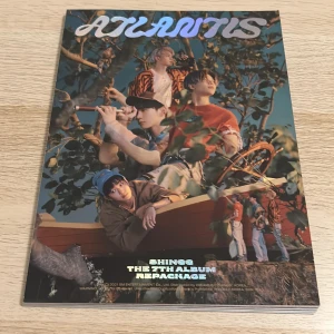 SHINee - Atlantis Album - SHINee Atlantis album. CDn aldrig spelad