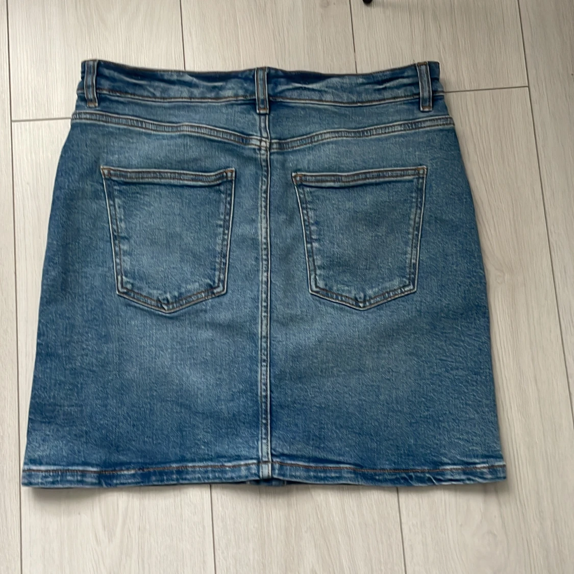 Jeanskjol med knappar från Fonz - 1