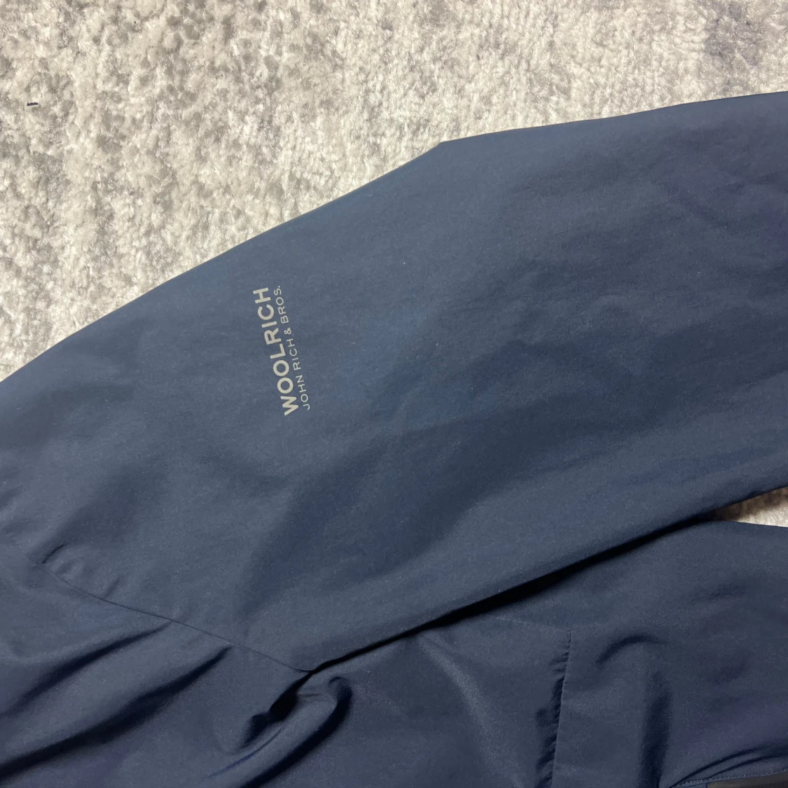 Mörkblå vindjacka från Woolrich - 3
