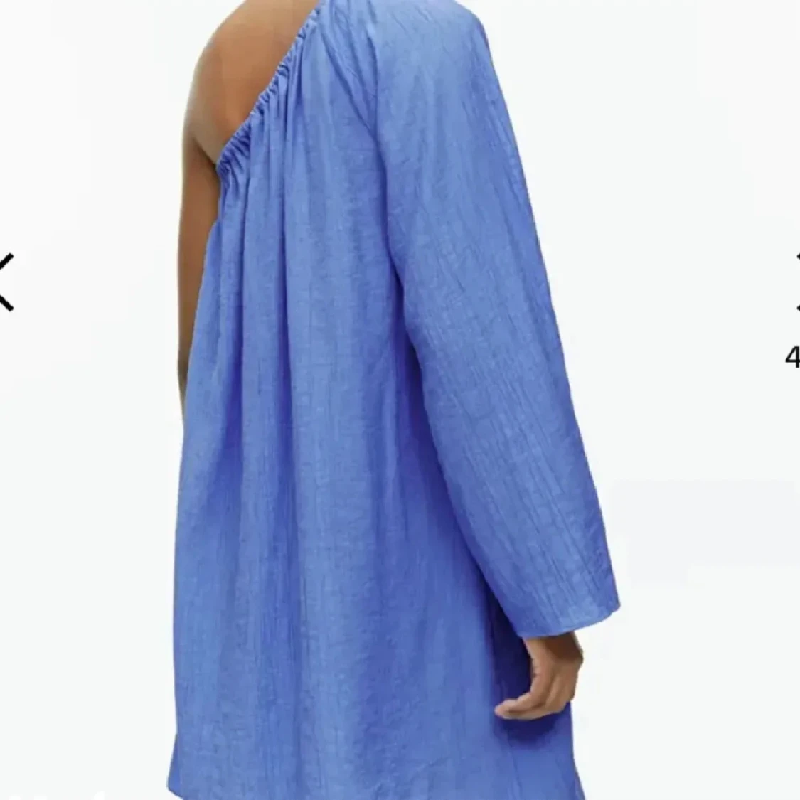 Blå oneshoulder klänning - 1