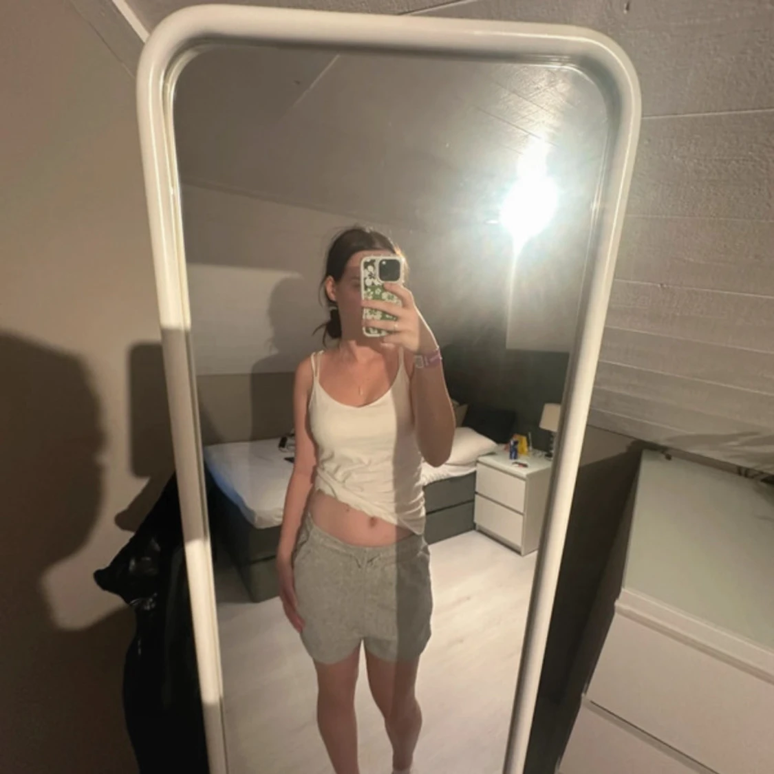 Grå mjuka shorts med snörning