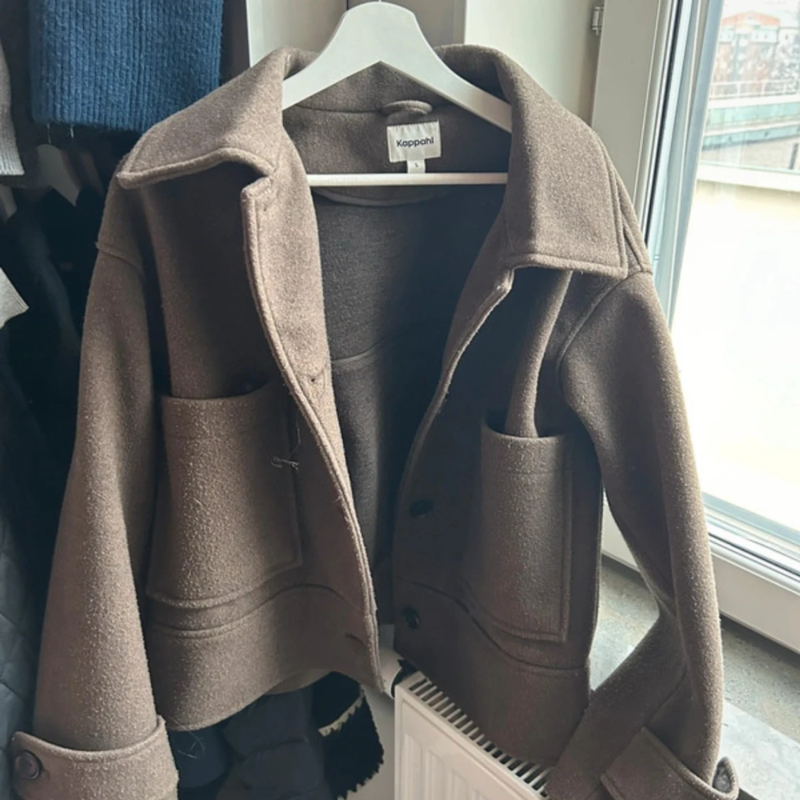 Brun kappa från Kappahl