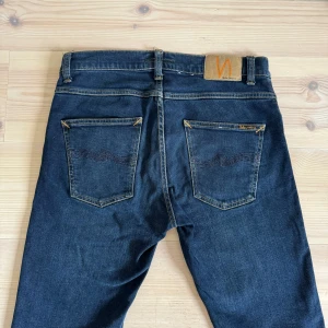 Nudie Jeans - Nudie Jeans (Grim Tim) | Size: W31 L34 | Skick: 9/10, inga tydliga defekter | Hör av dig vid frågor och funderingar | Vänliga hälsningar!