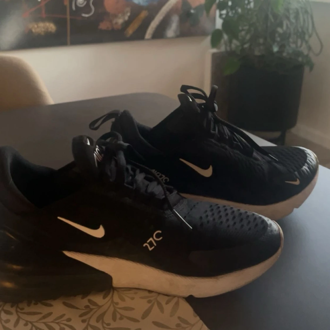Svarta Nike Air Max 270  - 4