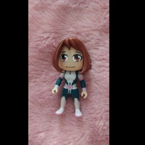 My Hero Academia figur - Uraraka - Söt figur av Uraraka från anime-serien My Hero Academia. NY PRIS 180 KR 💗