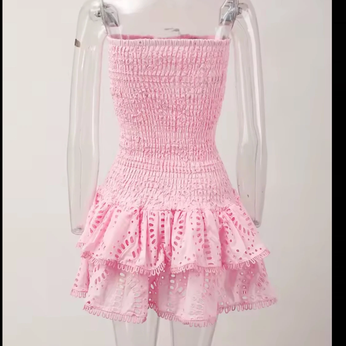 Rosa volang klänning - 1