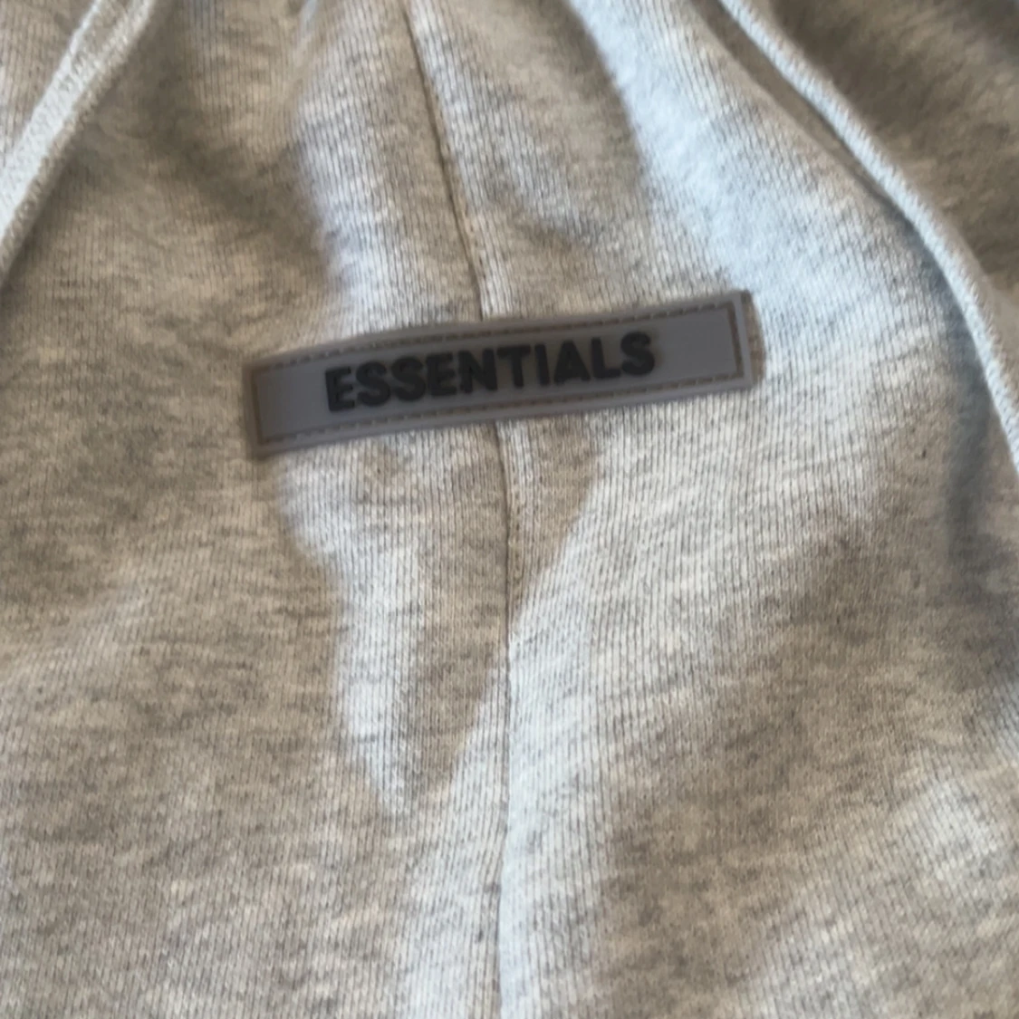  Essentials short - 2