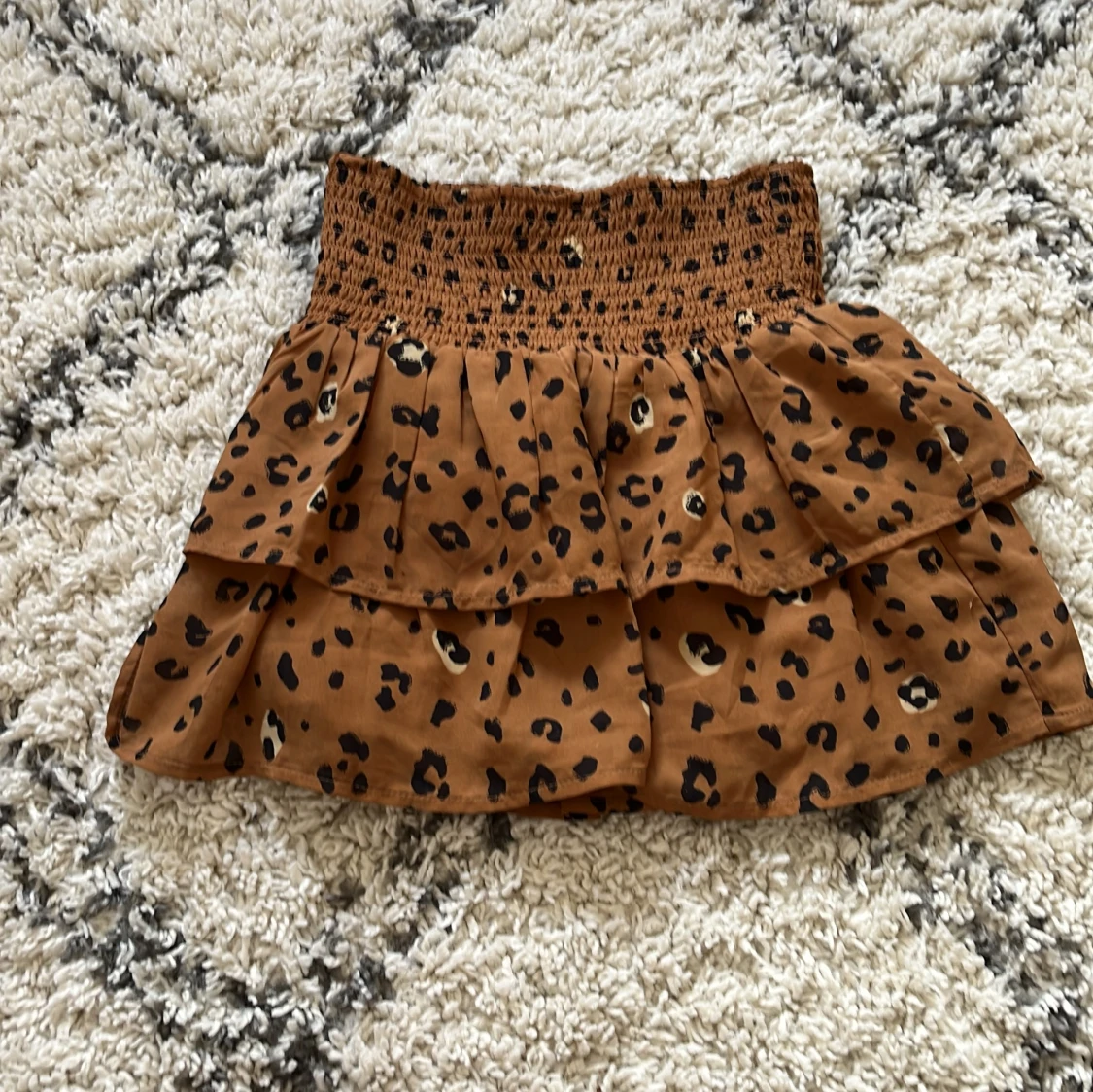 Leopardmönstrad volangkjol KappAhl