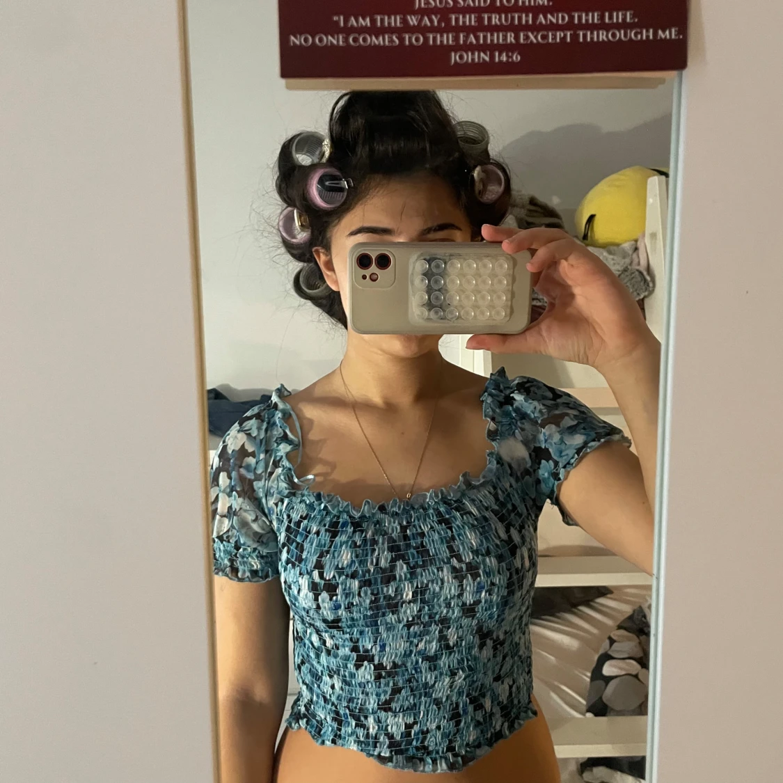 Blommig blå croppad tröja  - 1