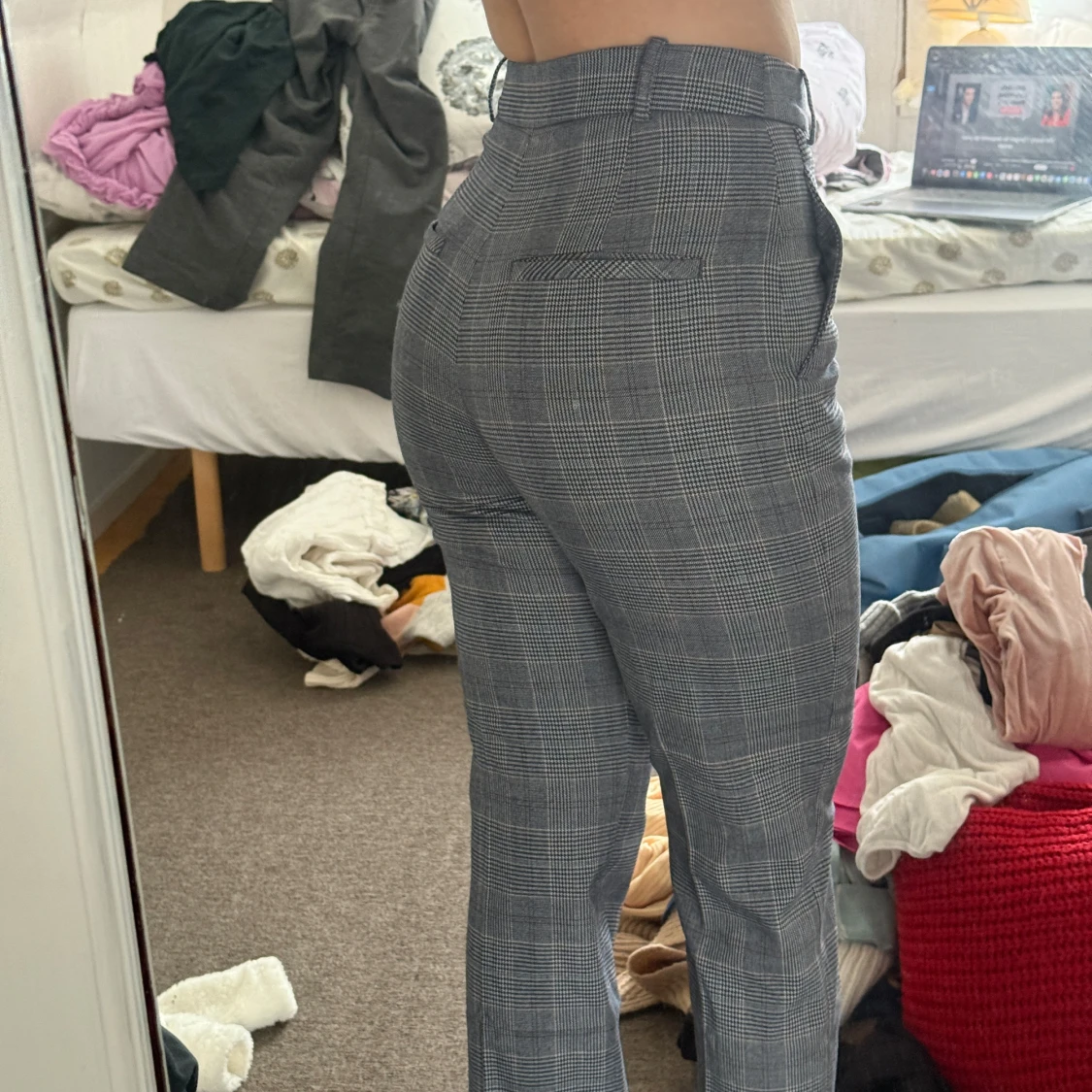 Grå rutiga kostymbyxor high waist - 3