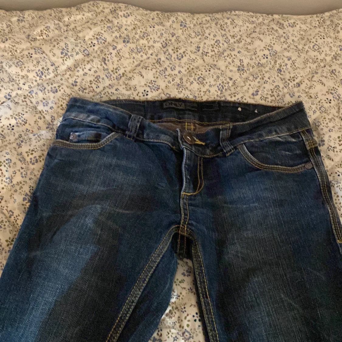 Mörkblå jeans från ONLY W28 L32 - 3