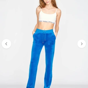 Blåa mjukisbyxor från Juicy Couture - Snygga blåa mjukisbyxor från Juicy Couture, storlek s men passar xxs -M snöret e borta 