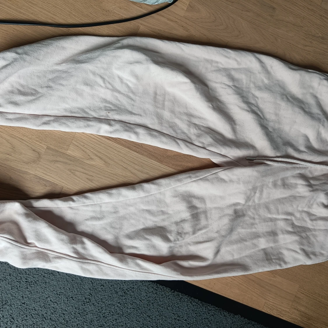 Ljusrosa mjukisbyxor med snörning - 2