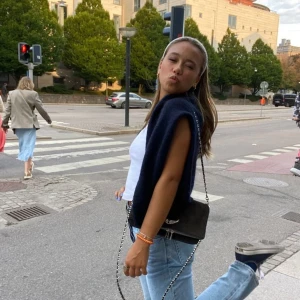 Zadig voltaire väska - Säljer då den inte används. Nyskick och inga defekter, självklart äkta 💓 inga skambud tack☺️ nypris circa 3600kr