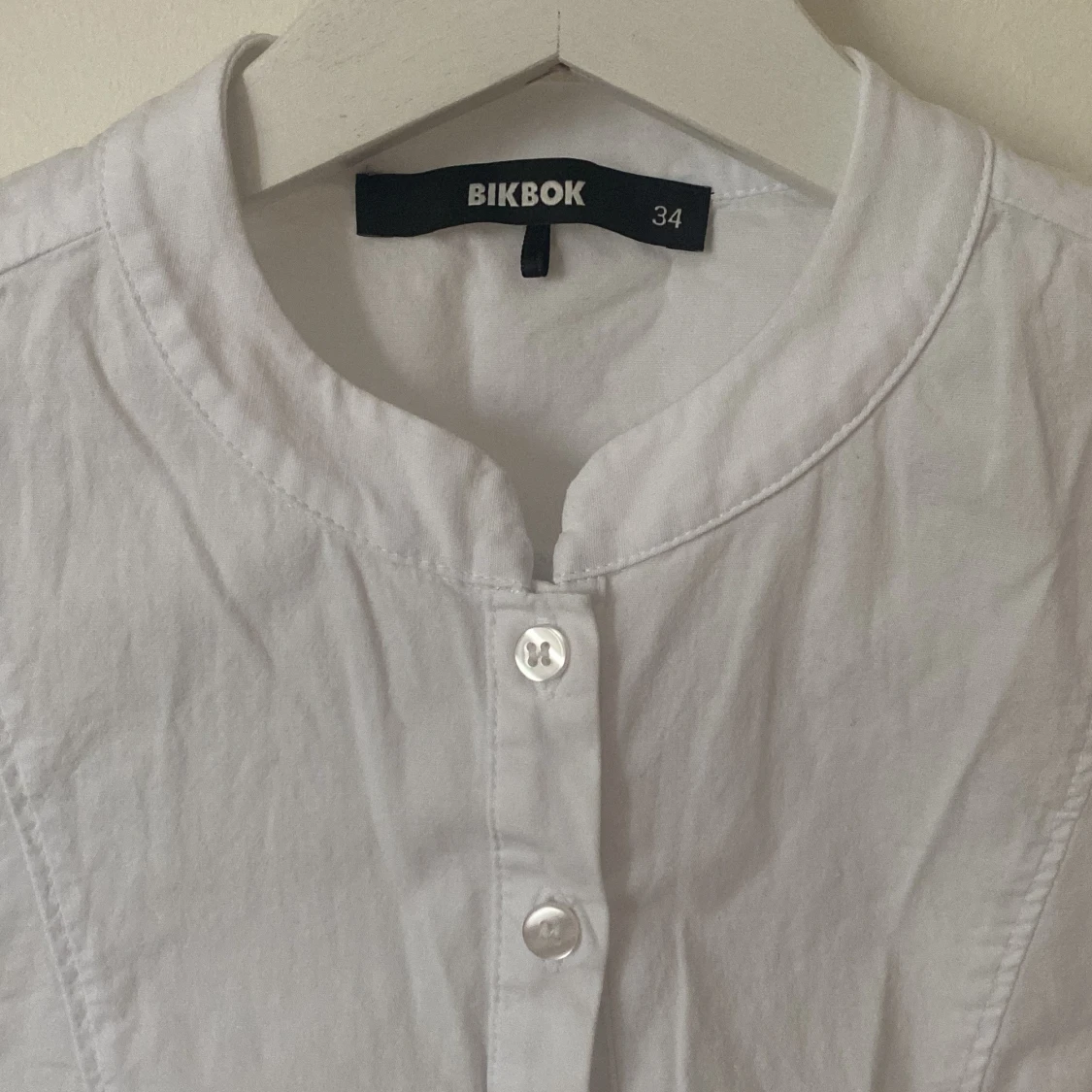 Vit skjorta/blus kortärmad - 1