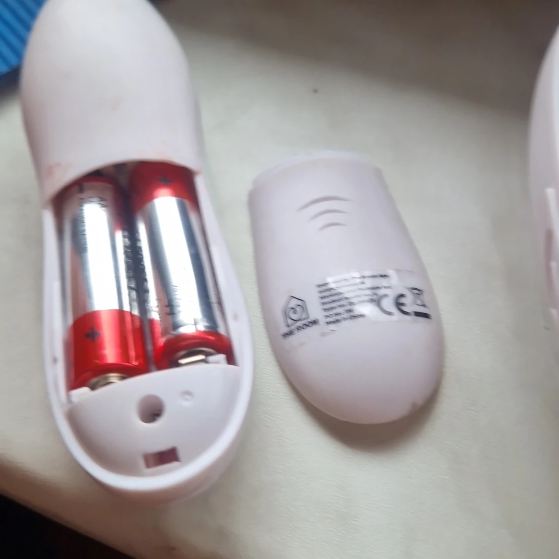 Elektrisk nagelfil i rosa och vitt med tillbehör - 3