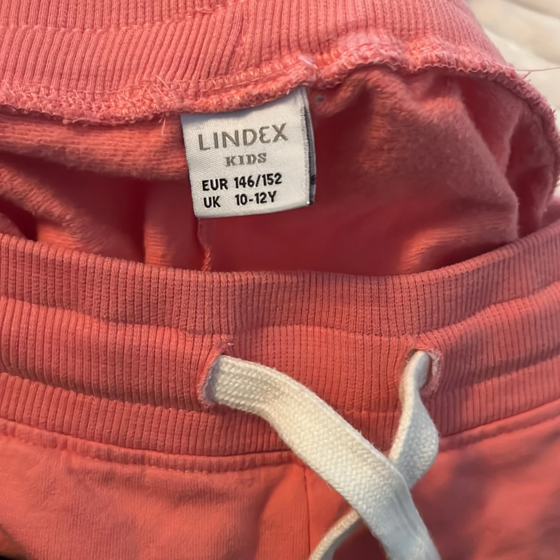 Mörkrosa mjukisset från Lindex  - 1