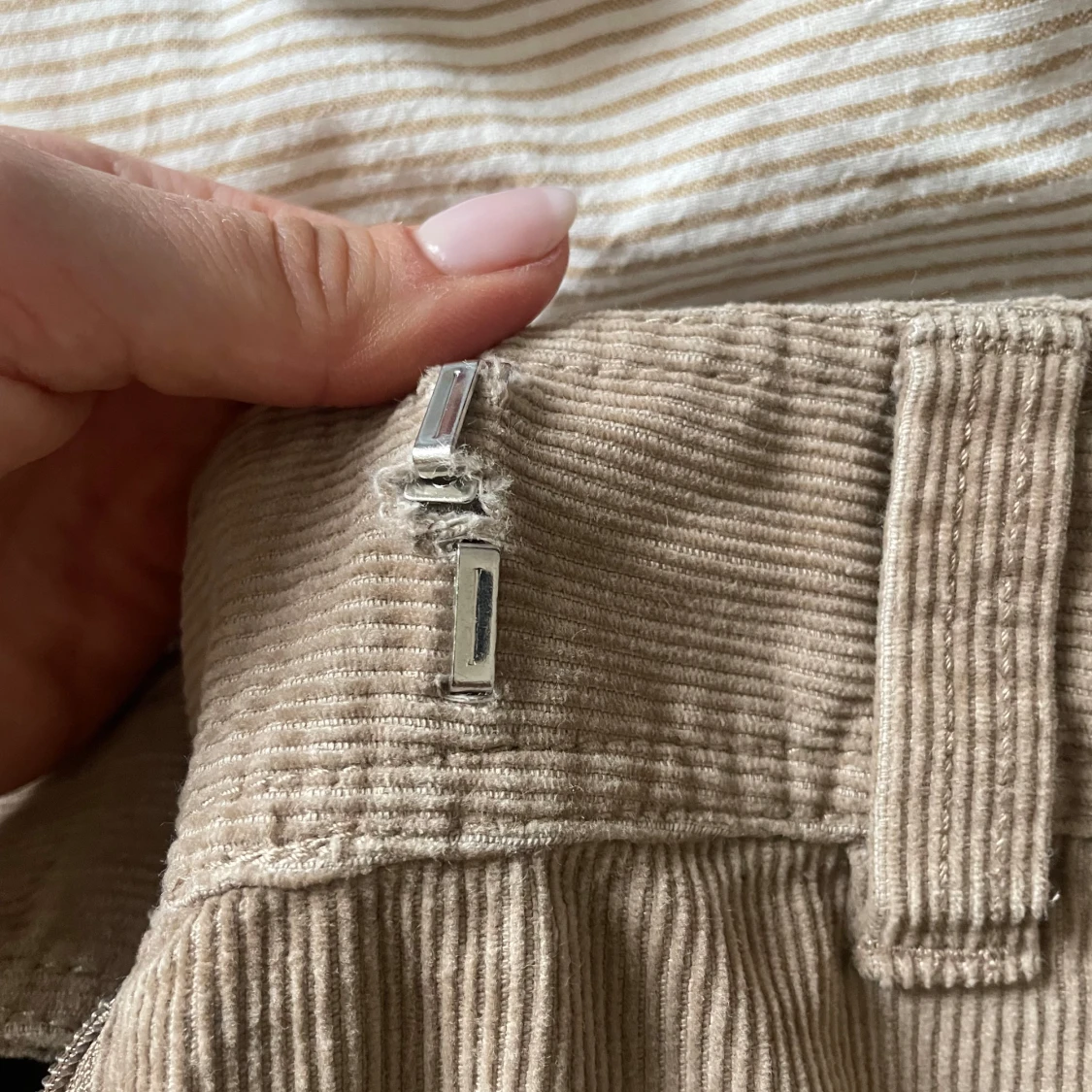 Beiga bootcut manchesterbyxor  - 3