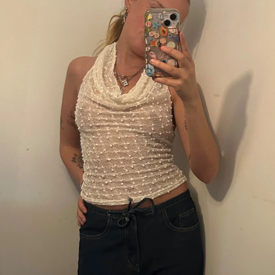 Vit halterneck topp med prickar - 2