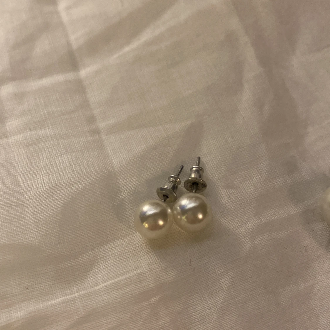 Pärlörhängen i silver - 1