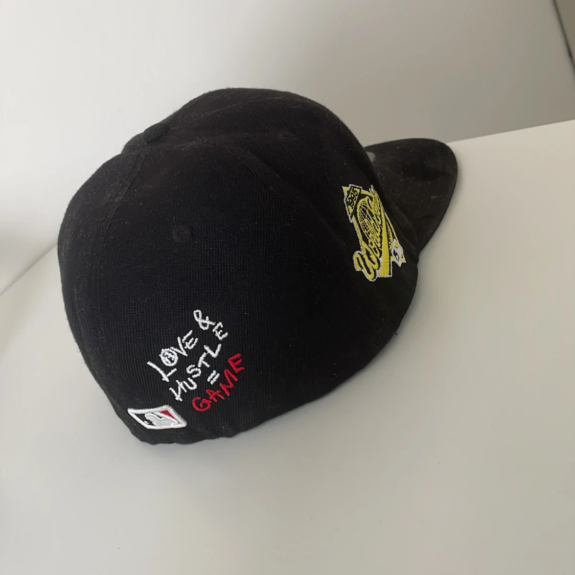 Svart keps från New Era - 1