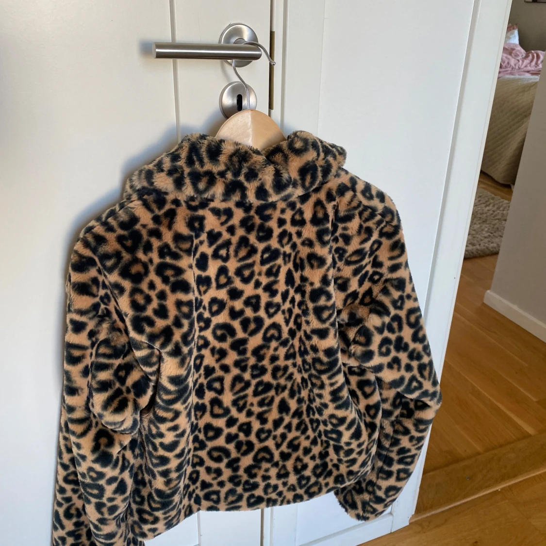 Leopard pälsjacka - 1