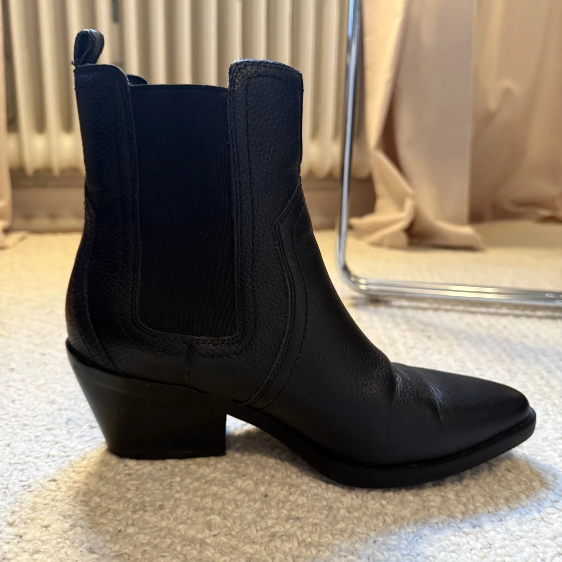 Svarta boots - 4