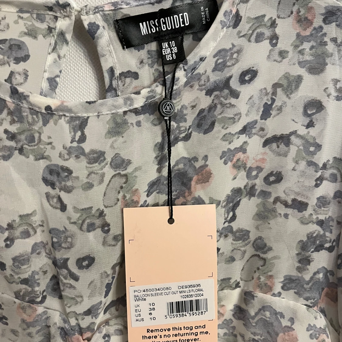 Blommig klänning från Missguided - 2