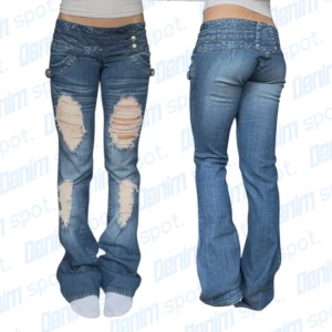 Lowwaist jeans  - storlek -se mått (uppskattade i S) • Mått: Längd: 102cm Innerbenslängd: 83cm Midjebredd: 38cm Lårbredd: 23cm Benöppning: 21cm • OBS översta knappen på midjebandet saknas. Framfickorna är fejk. Vid frågor, meddela här!💙