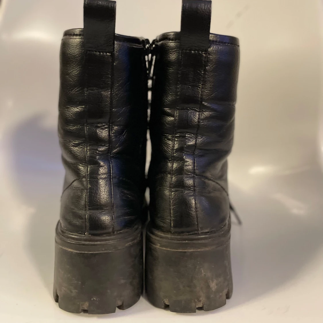 Svarta boots med snörning och dragkedja - 3