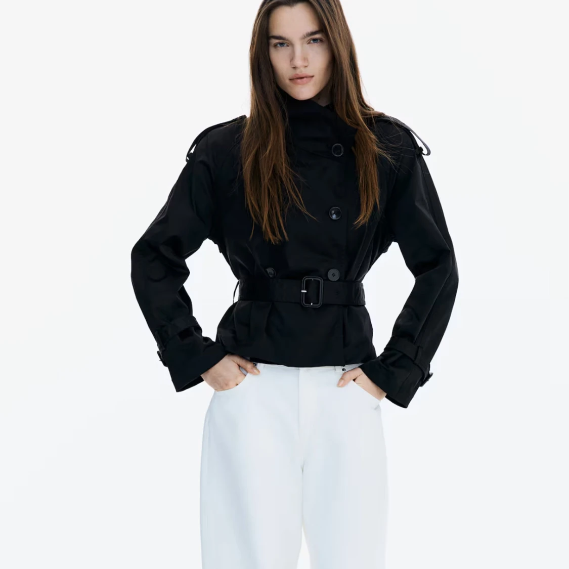 Svart trenchcoat med bälte - 1