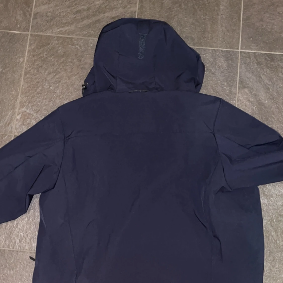 Mörkblå jacka från Peak Performance - 3