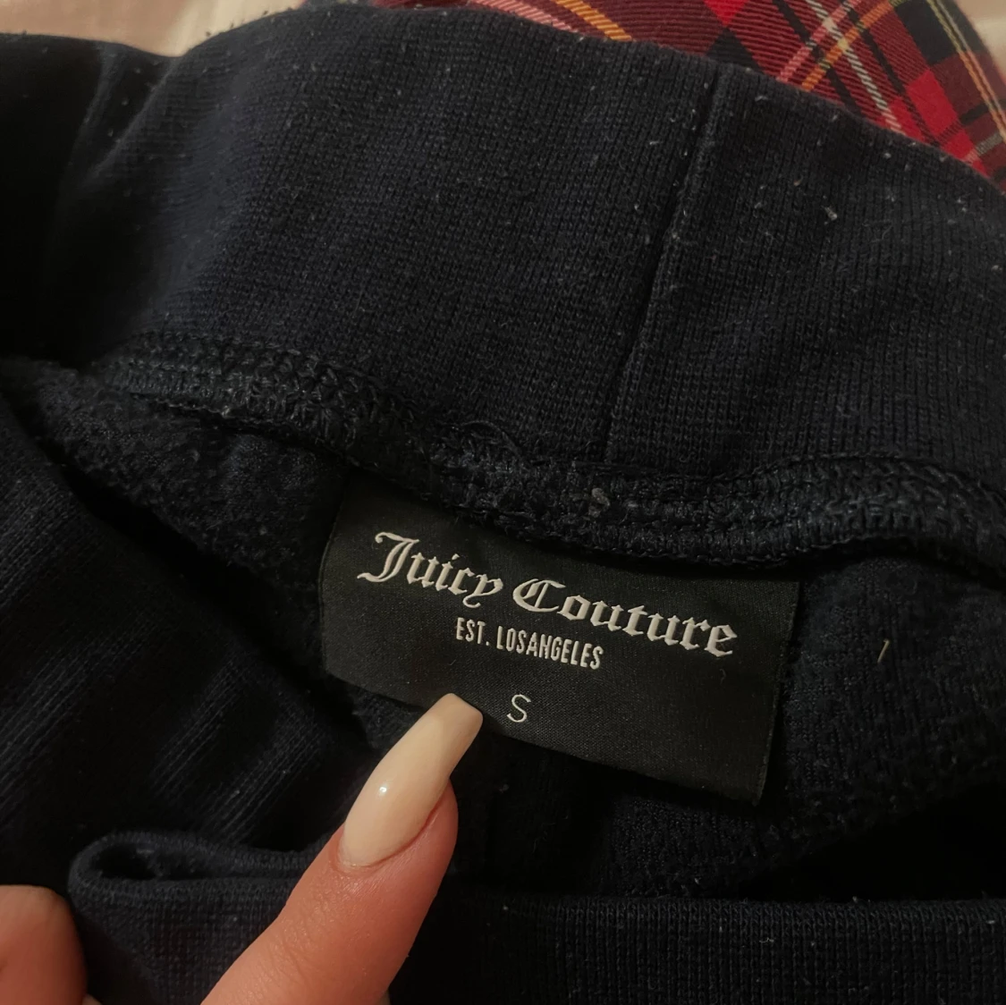 Mörkblå velourbyxor från Juicy Couture - 2