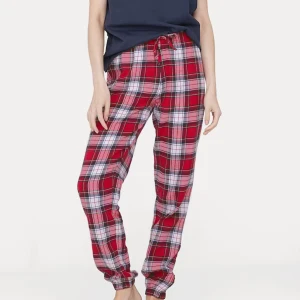 Rutiga mjukisbyxor💗🙌🏼 - Säljer ett par mysiga byxor i röd- och vitrutigt mönster. Byxorna har en bekväm passform med snörning i midjan. Perfekta för en avslappnad dag hemma. Dem är flitigt använda men fortfarande jätte sköna och i fint skick, dem är lite noppriga på sina ställen men inget jag tänker på! St M men jag tycker dom passar S också😍🙌🏼 Nypris 449 säljer för 249