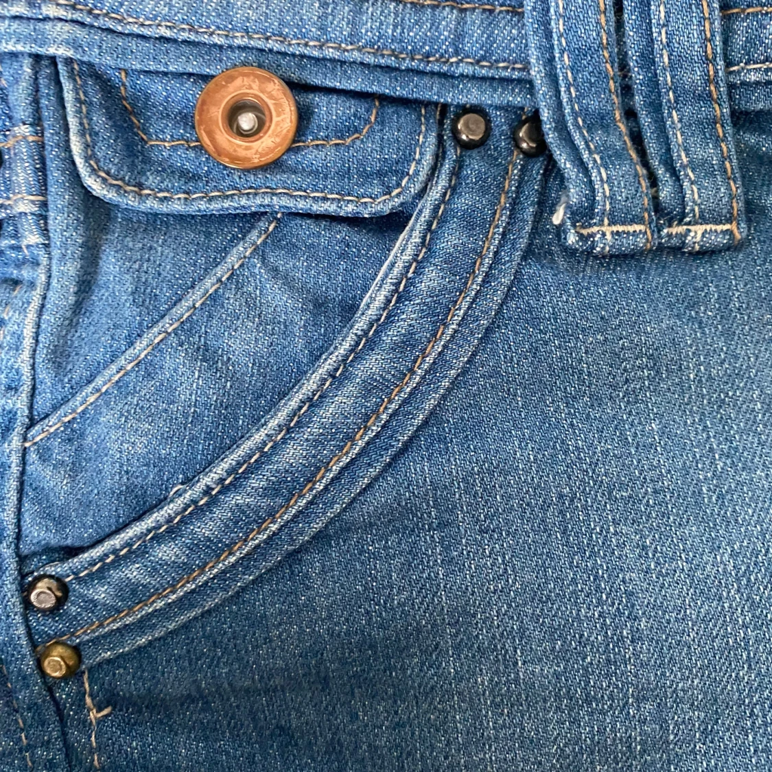 Lowrise ljusblå jeans shorts🩵 - 2