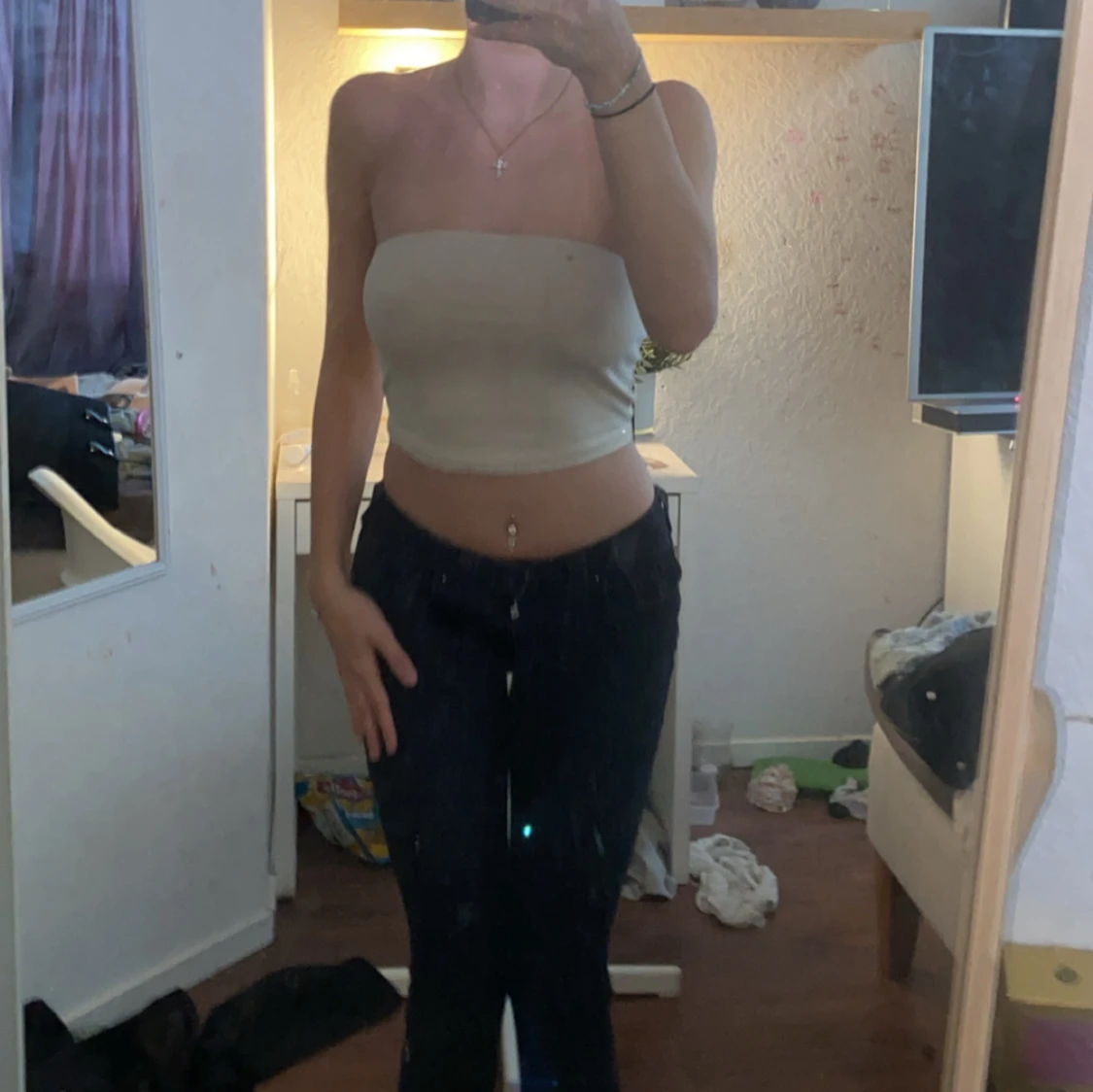 Svarta mid waist byxor från true religon - 1